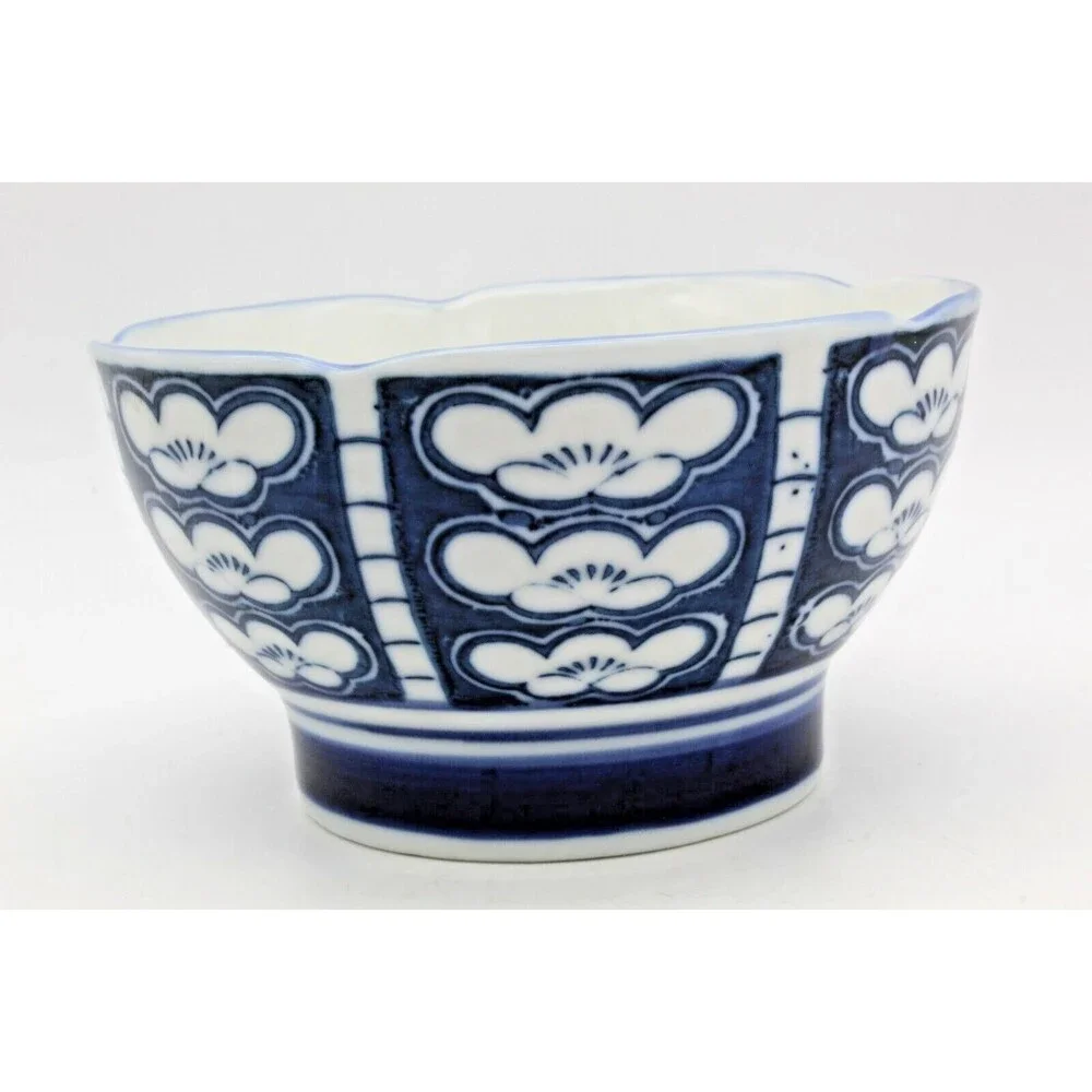 Rice Bowls Ume Japanese Porcelain Set of 4 Blue White Plum Blossom Vintage